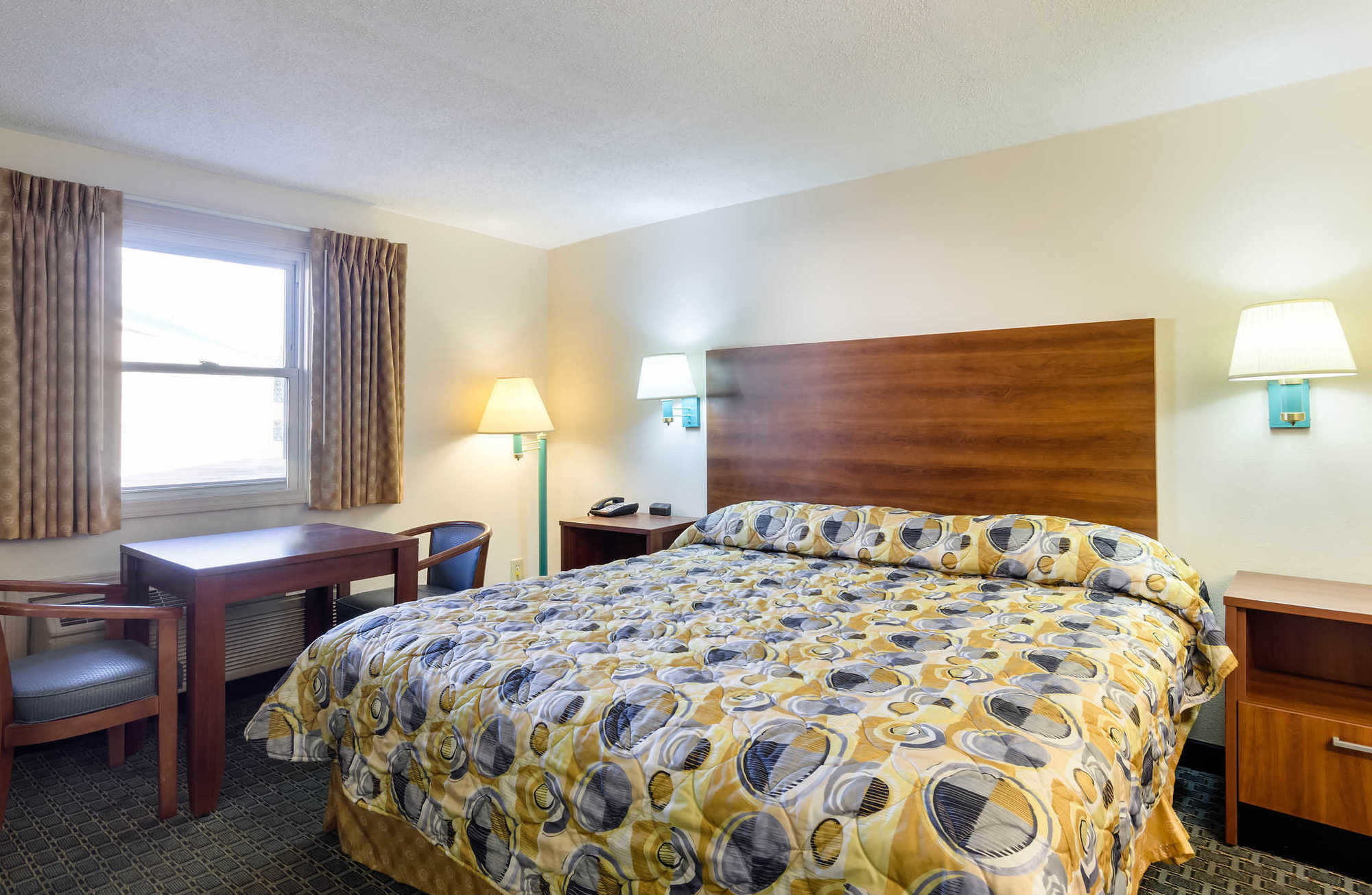Econo Lodge West Springfield Habitación foto